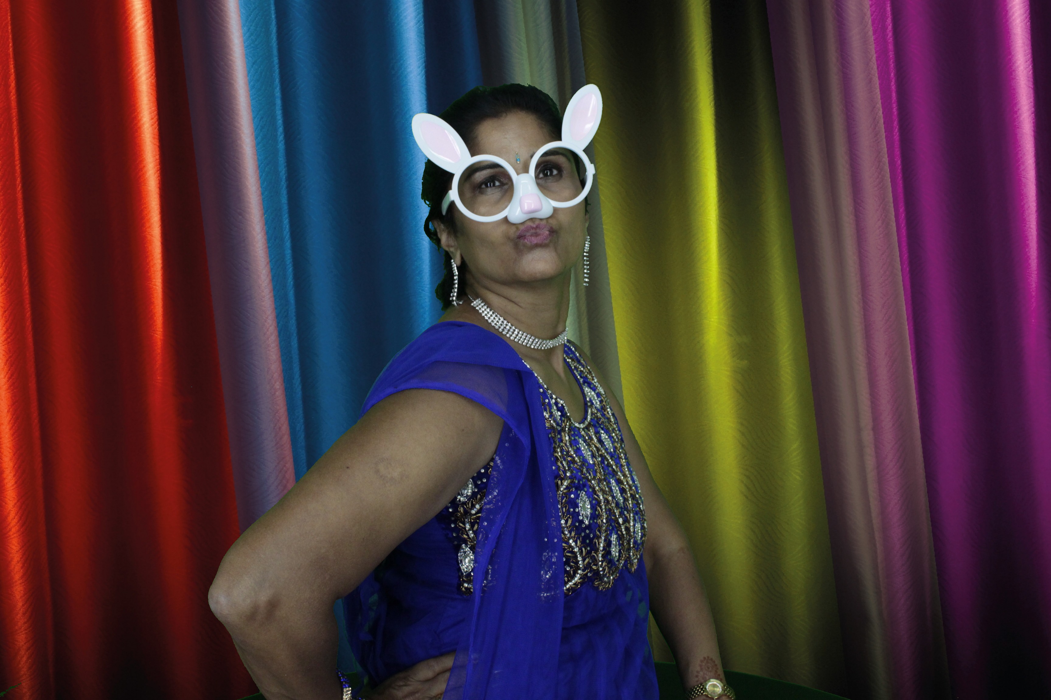 Bhavin & Yasmin’s Wedding | View more photos from the event at gallery.myphotoboothexperience.co.uk/u/MyPhotoBoothExperienceLtd/Bhavin-Yasmin’s-Wedding
